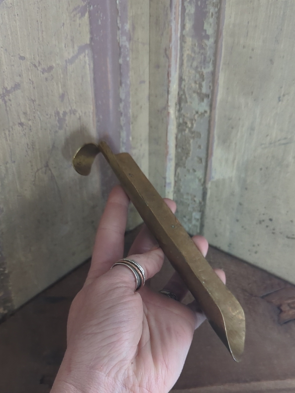 Antique Brass Shoehorn With Curved Handle and Patina 1800s Vintage - Picture 3 of 6